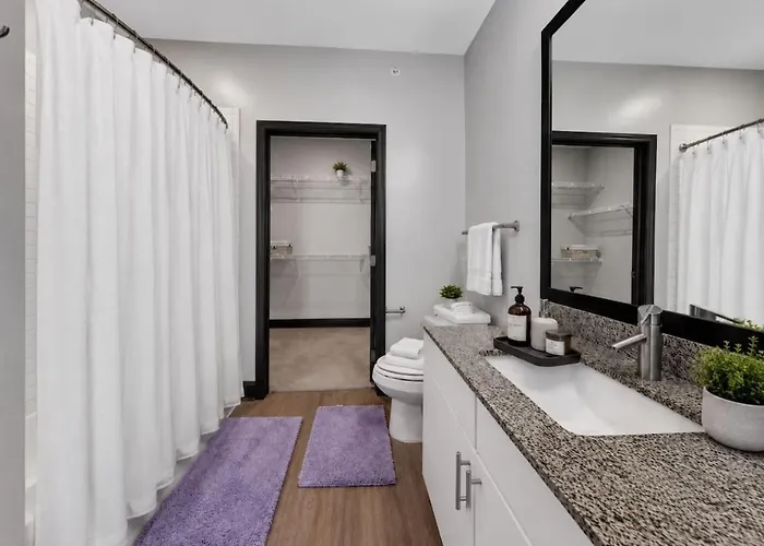 Elegant Stay, Pool, Gym And Comfort Apartment Fort Worth